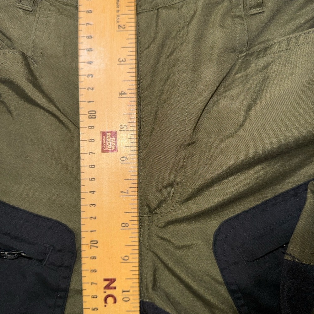 ARRAK OUTDOORS ACTIVE STRETCH PANTS LADY GREEN(SHORT) SIZE 40
Minimal Wear - Picture 12 of 14